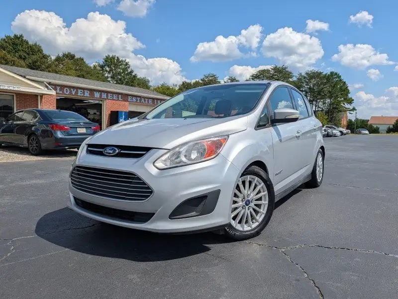 2013 Ford C-Max Hybrid SE's photo