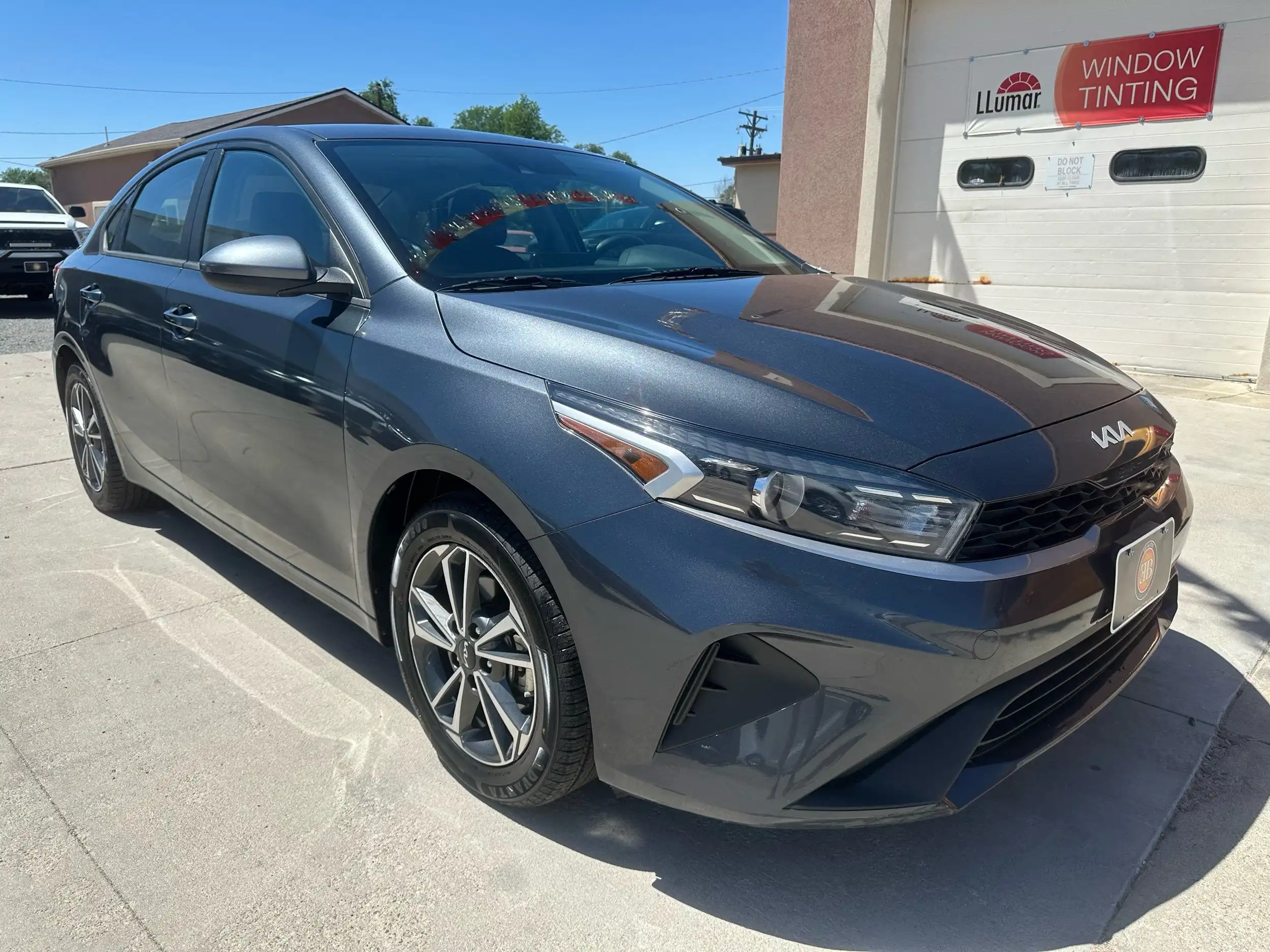 2023 Kia Forte LXS AT's photo