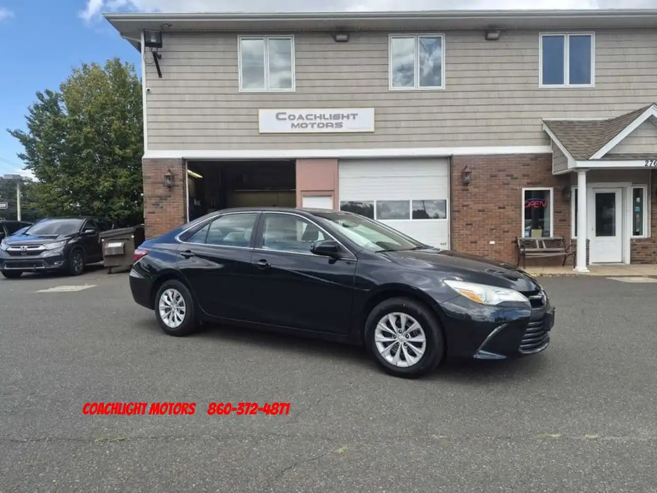 2015 Toyota Camry 2.5 Auto LE's photo