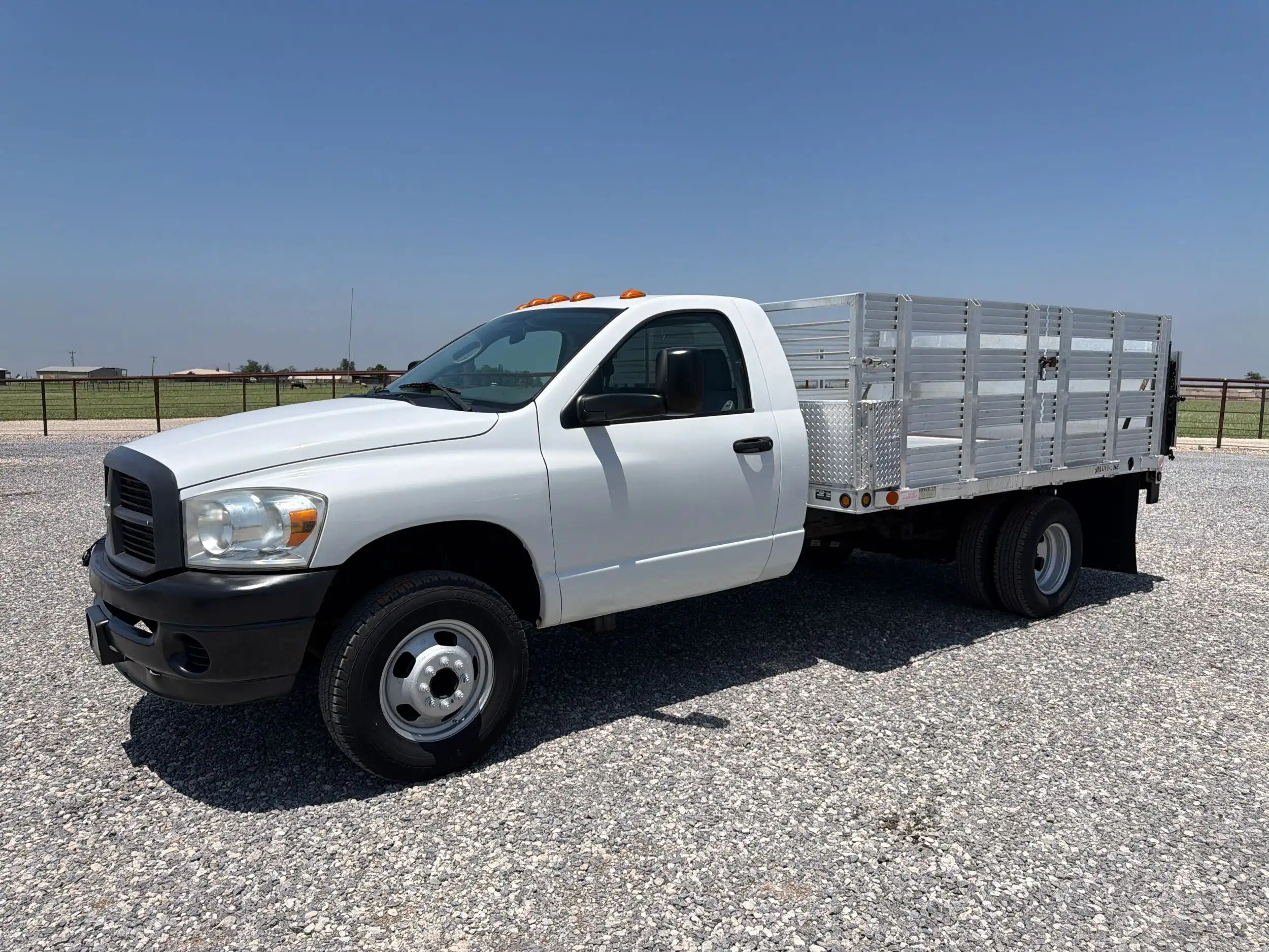 2007 Dodge Ram Chassis Cab SLT Regular Cab SWB DRW's photo