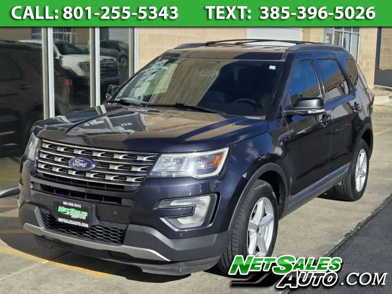 2017 Ford Explorer XLT 4WD photo 1