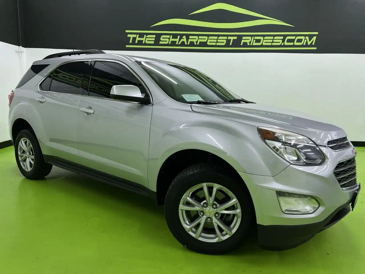 2017 Chevrolet Equinox LT's photo