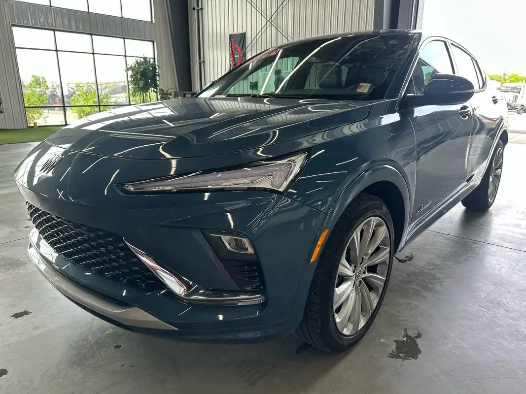 2024 Buick Envista Avenir's photo
