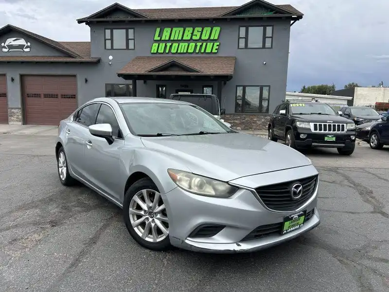 2016 Mazda EZ-6 Sport Auto i's photo