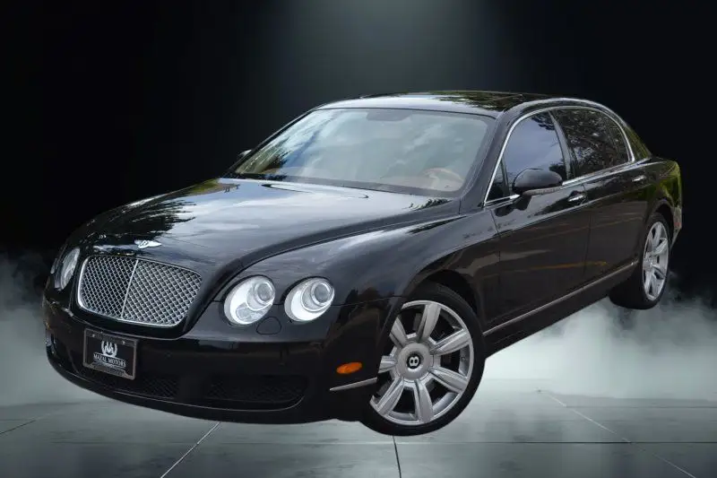 2008 Bentley Flying Spur Base photo 1