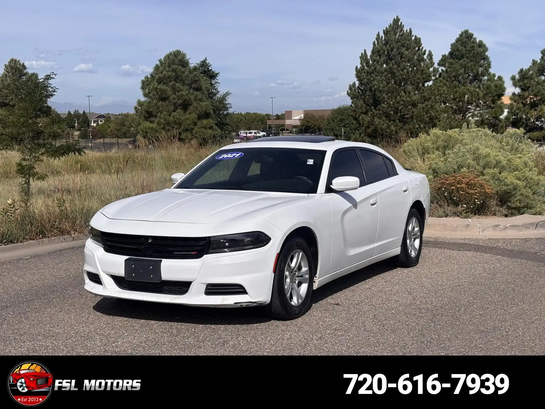 2021 Dodge Charger SXT's photo