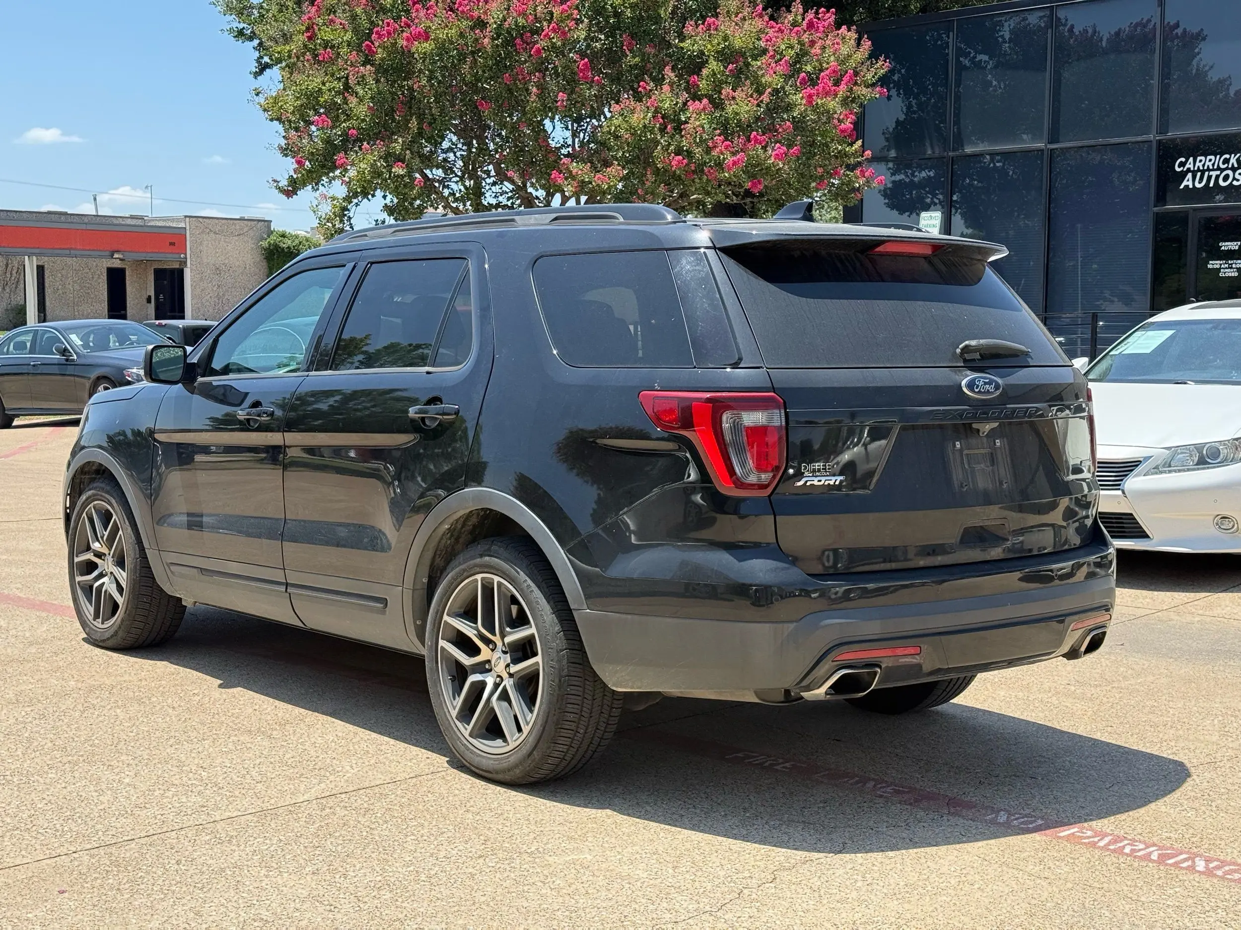 2016 Ford Explorer Sport 4WD photo 4