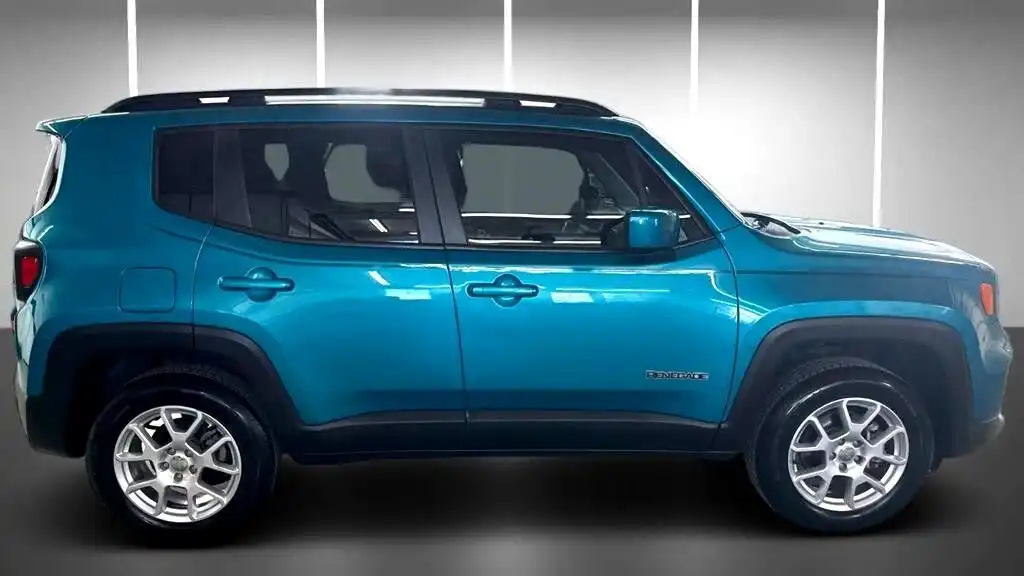 2021 Jeep Renegade Latitude 4WD's photo