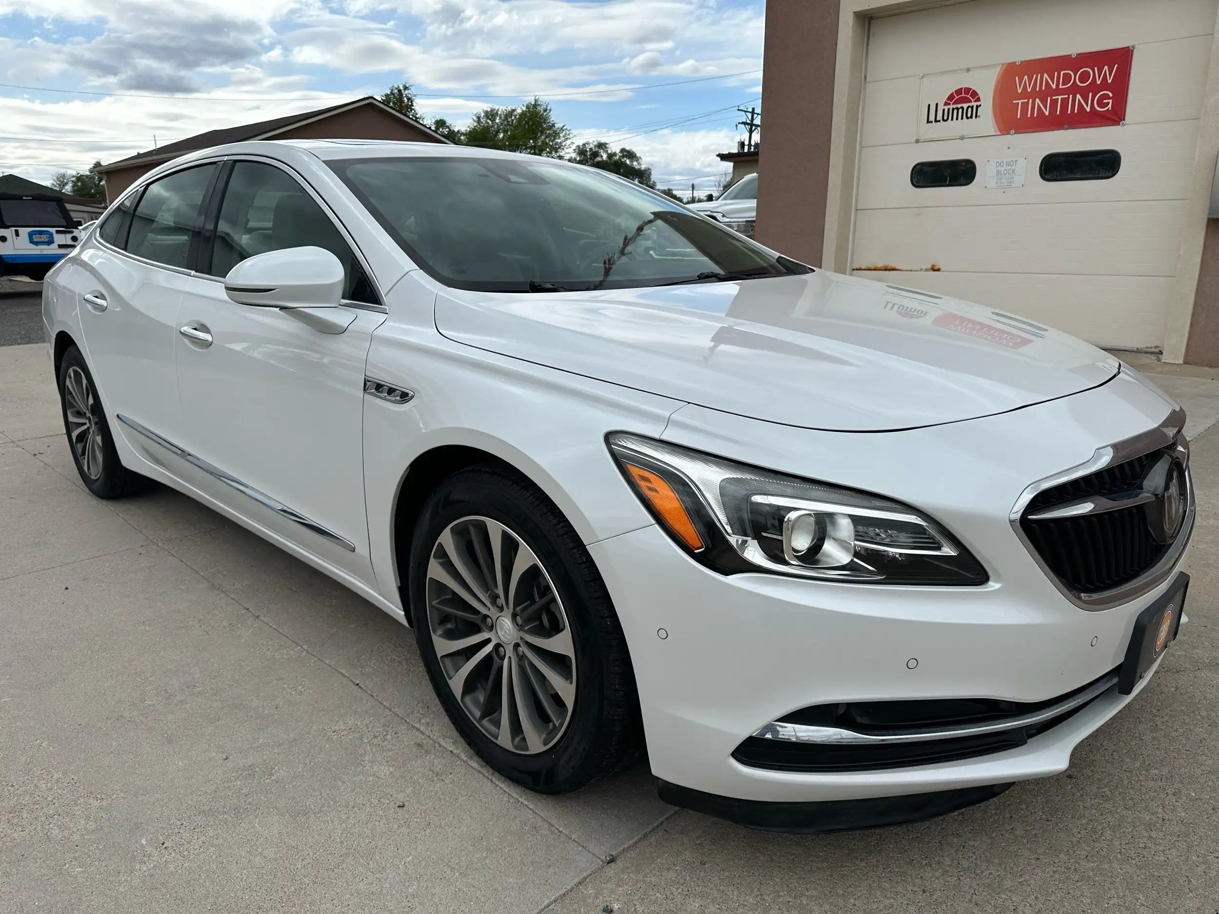 2017 Buick LaCrosse Premium AWD's photo