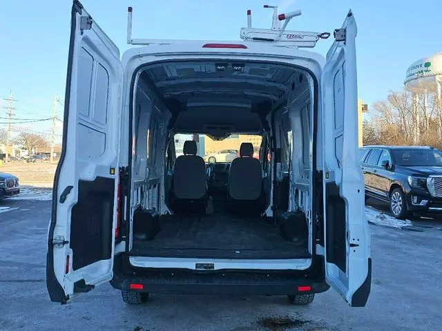 2015 Ford Transit 250 Van Med Roof Sliding Pass. 130 WB photo 5