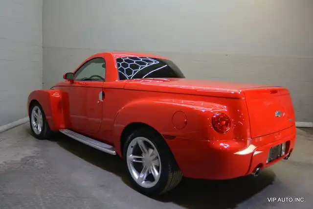 2003 Chevrolet SSR LS's photo