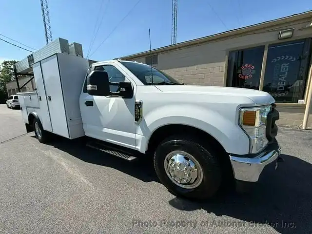 2021 Ford F-350's photo