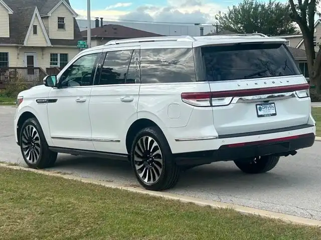 2024 Lincoln Navigator Black Label 4WD's photo