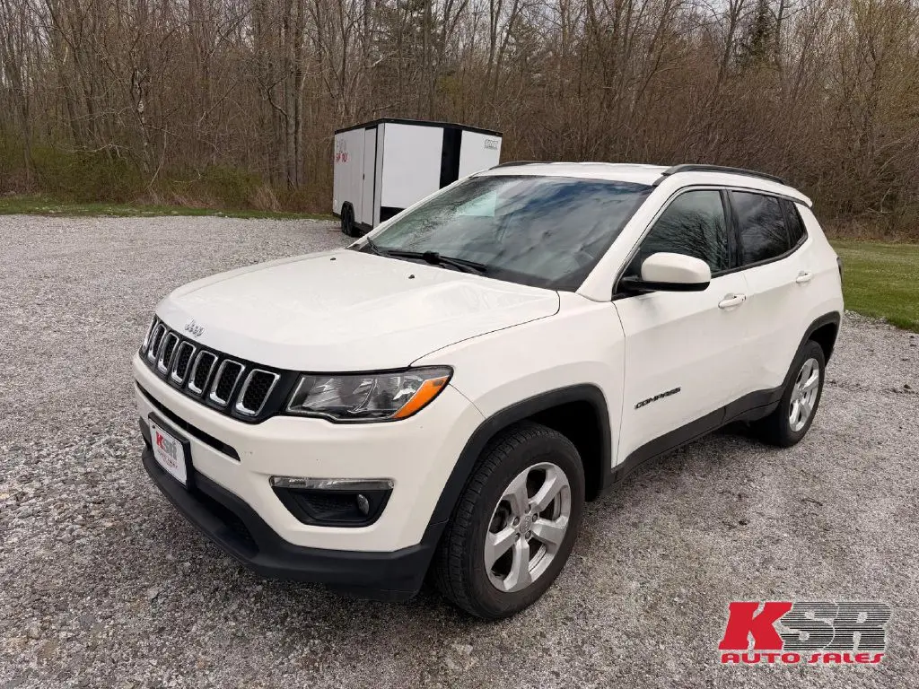 2019 Jeep Compass Latitude 4WD photo 3
