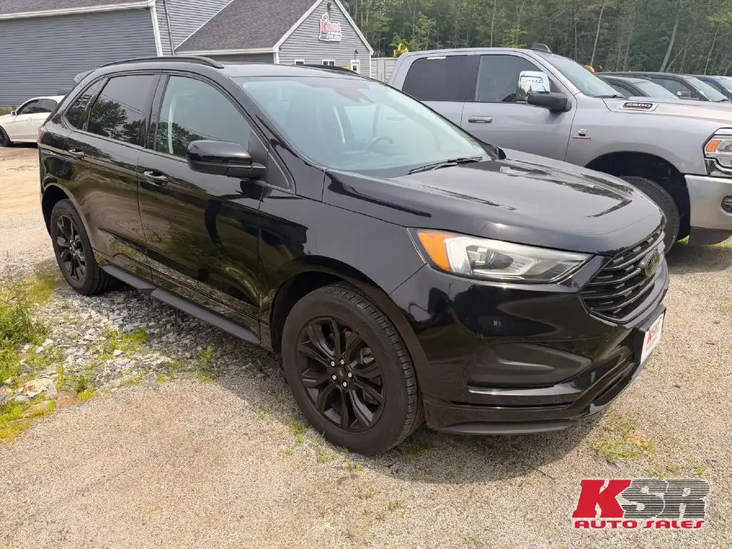 2022 Ford Edge SE AWD's photo