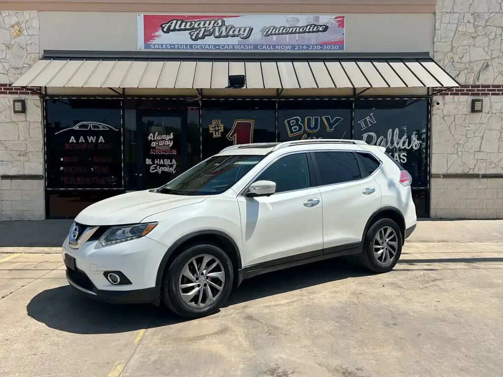2015 Nissan Rogue SL FWD's photo