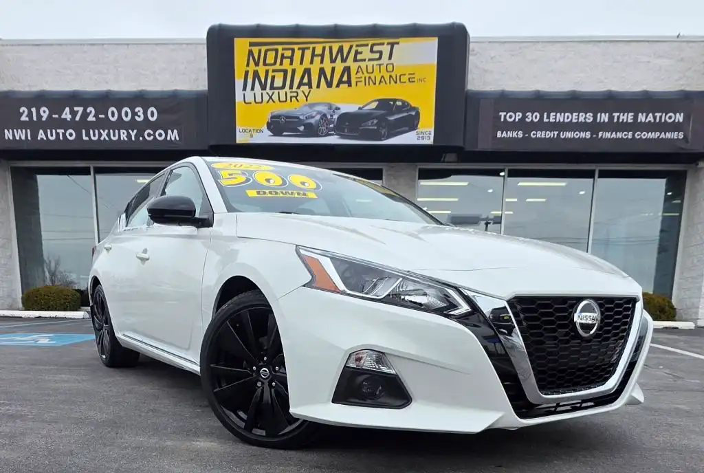 2022 Nissan Altima 2.5 SR's photo