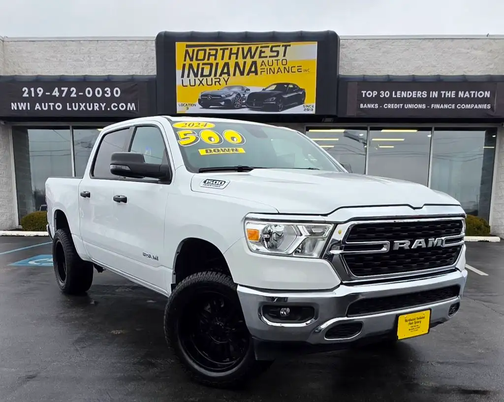 2024 RAM 1500 Big Horn/Lone Star Crew Cab 5'7's photo
