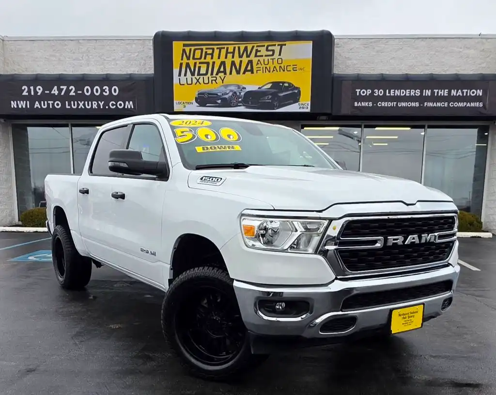 2024 RAM 1500 Big Horn/Lone Star Crew Cab 5'7's photo