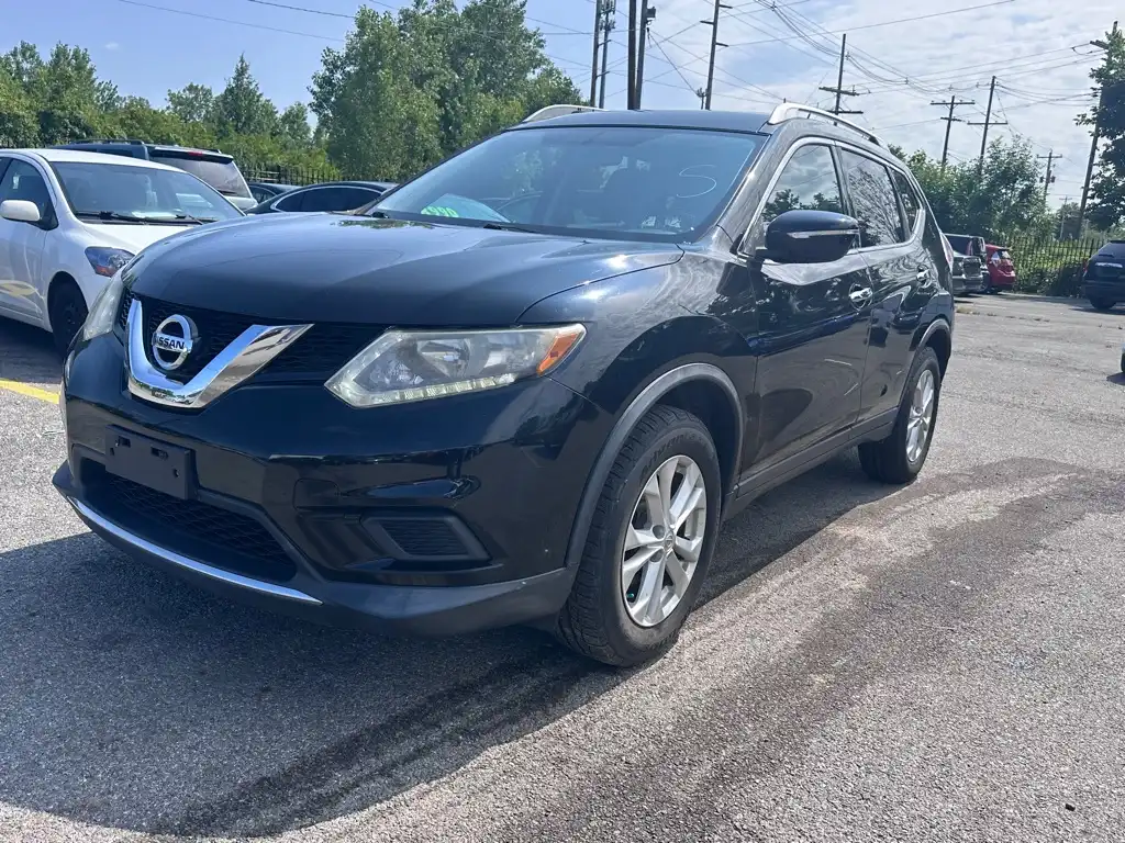 2015 Nissan Rogue SV AWD's photo