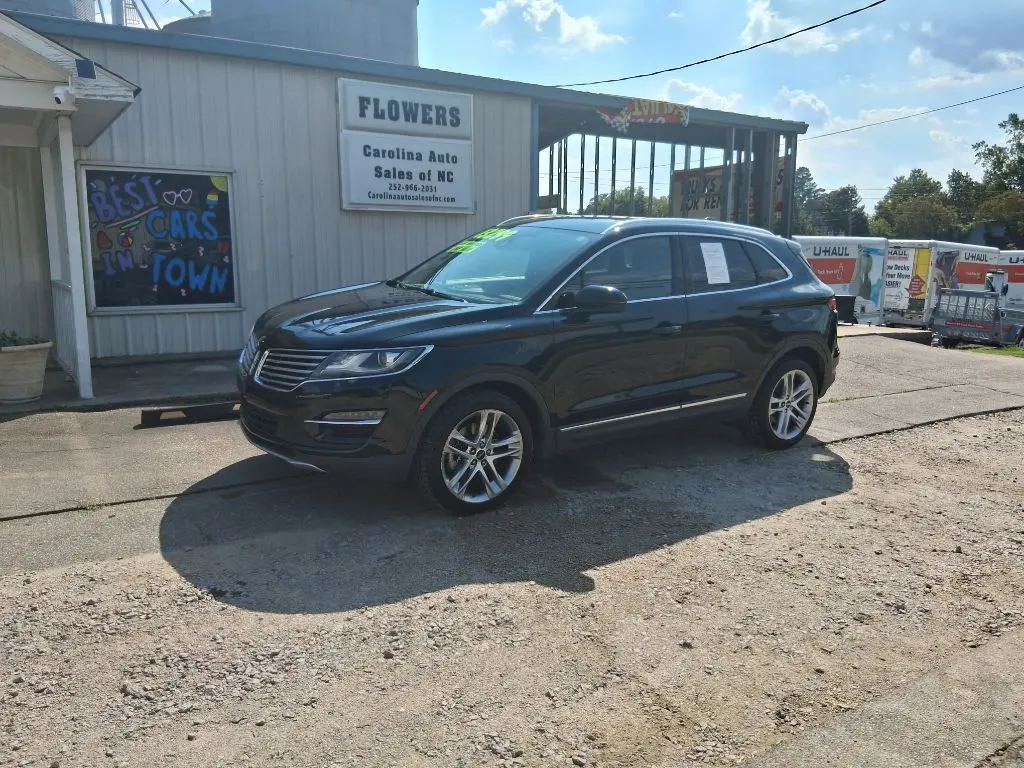 2017 Lincoln MKC Reserve AWD photo 4