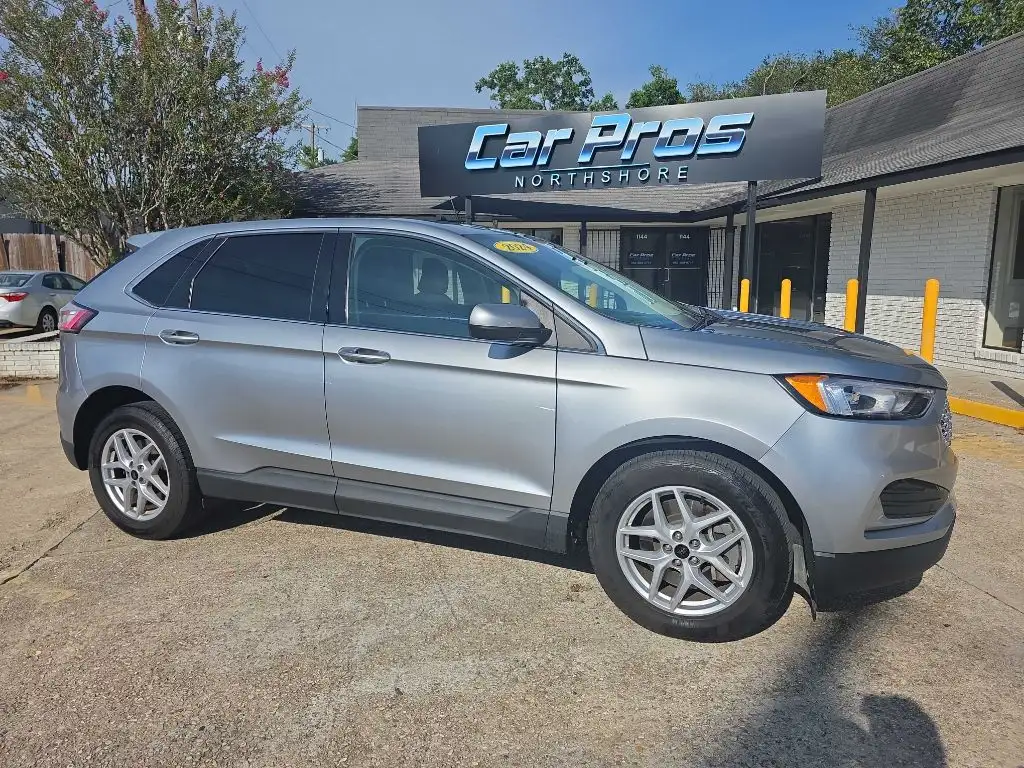 2024 Ford Edge SEL AWD's photo