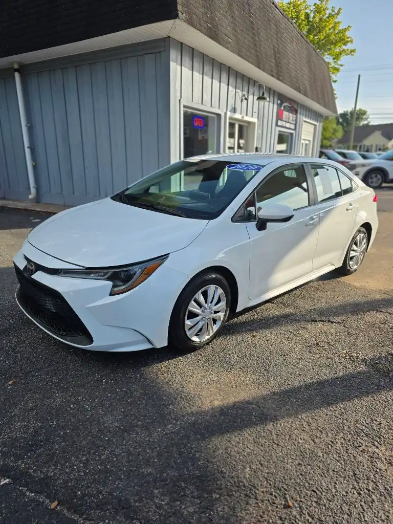 2020 Toyota Corolla LE AT's photo