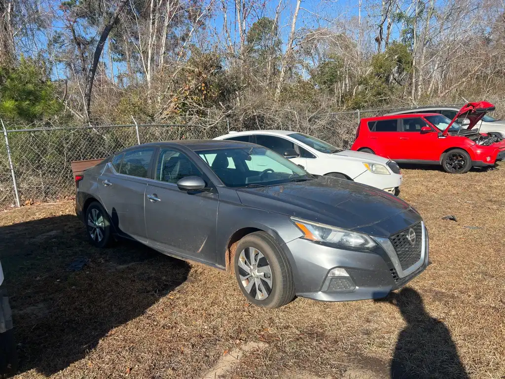 2020 Nissan Altima 2.5 S's photo