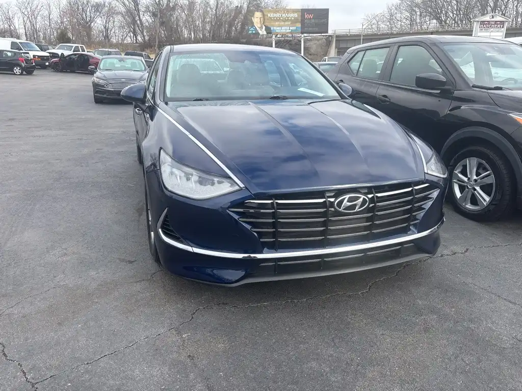 2021 Hyundai Sonata SE's photo