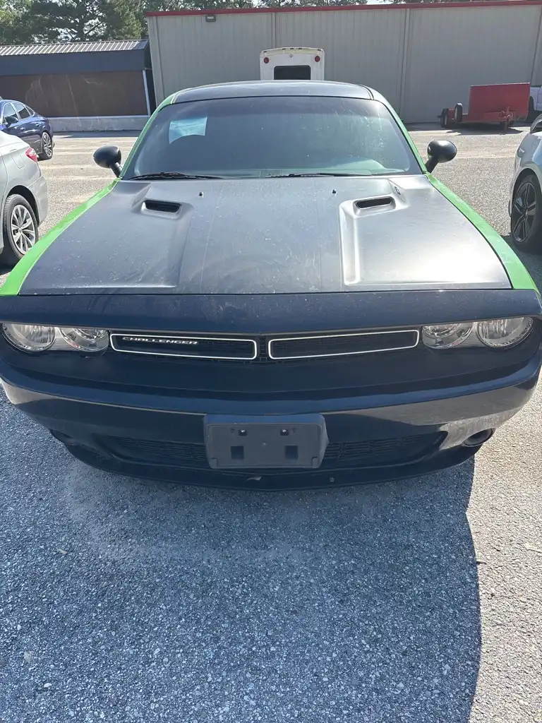 2014 Dodge Challenger R/T Plus's photo