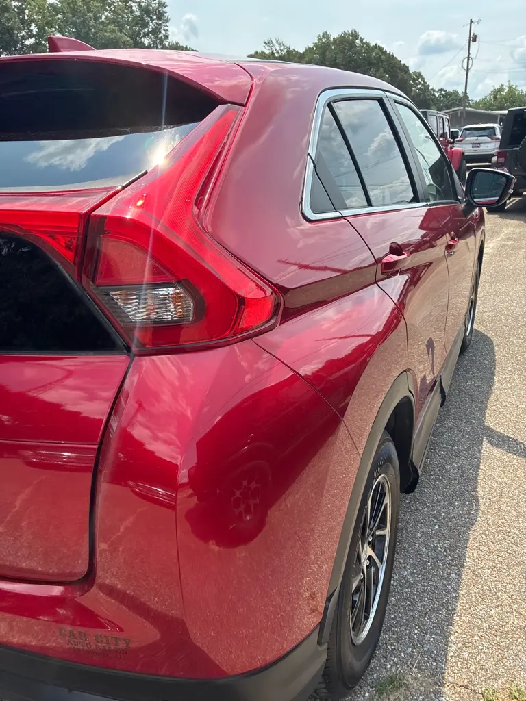 2020 Mitsubishi Eclipse Cross ES 2WD photo 4