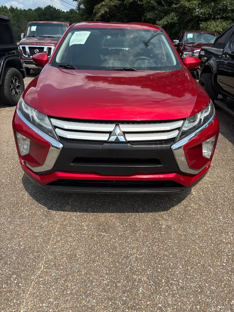 2020 Mitsubishi Eclipse Cross ES 2WD photo 1