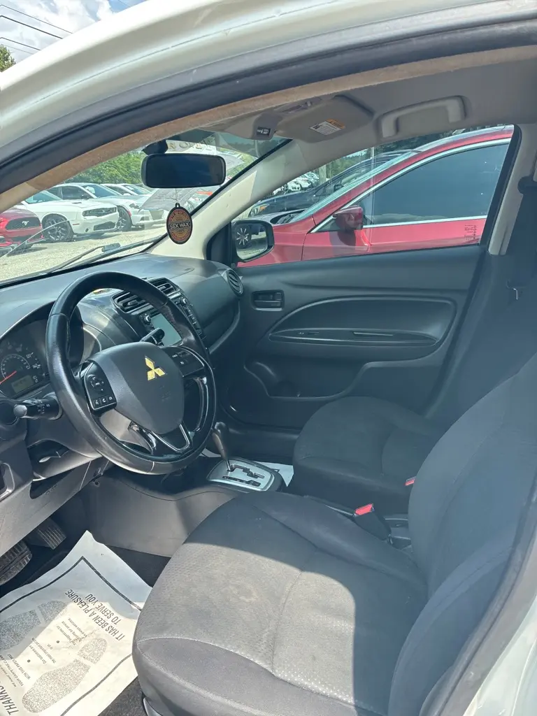 2018 Mitsubishi Mirage ES CVT photo 3