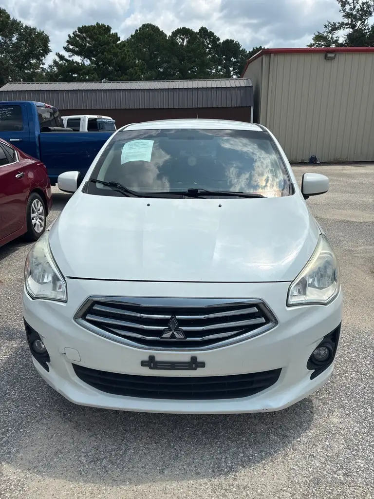 2018 Mitsubishi Mirage ES CVT photo 1