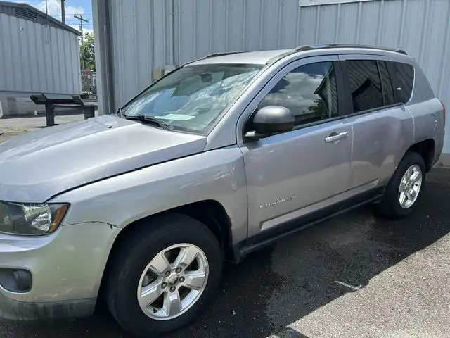 2015 Jeep Compass Sport Altitude Edition's photo