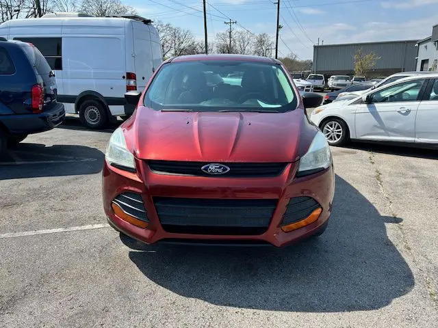 2014 Ford Escape S photo 3