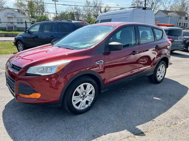2014 Ford Escape S's photo