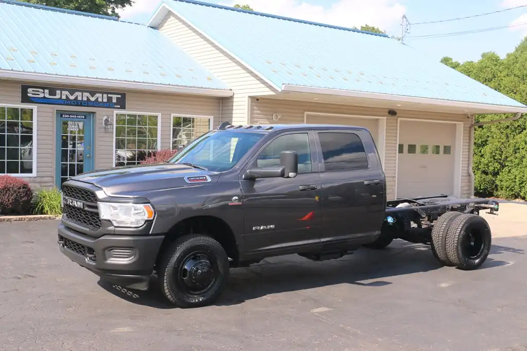 2022 RAM 3500 Tradesman 4X4 Crew Cab DRW's photo