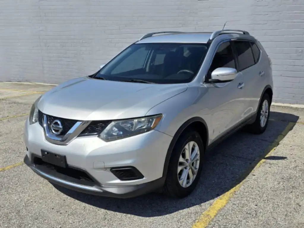 2014 Nissan Rogue SV FWD's photo