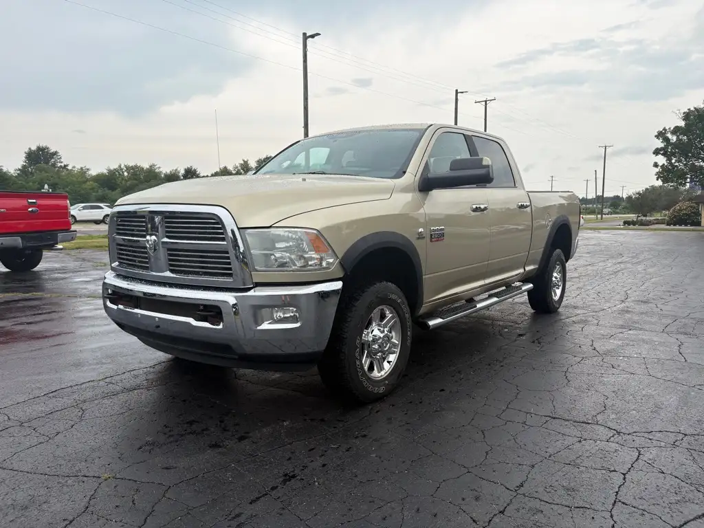 2011 RAM 2500 Laramie 4X4 Crew Cab SWB's photo
