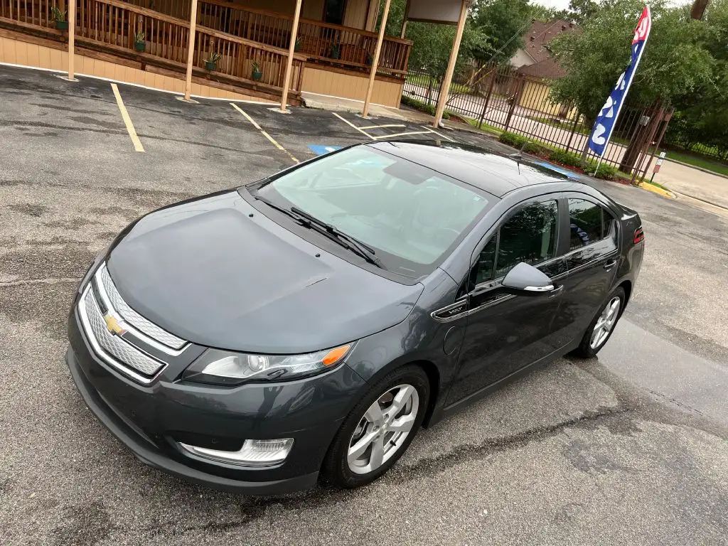 2012 Chevrolet Volt Base photo 1