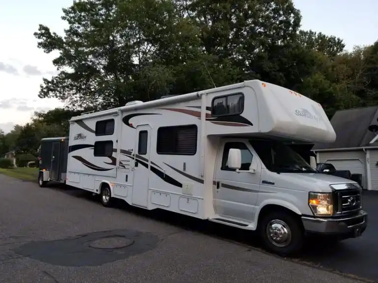 2012 Ford E-Series's photo