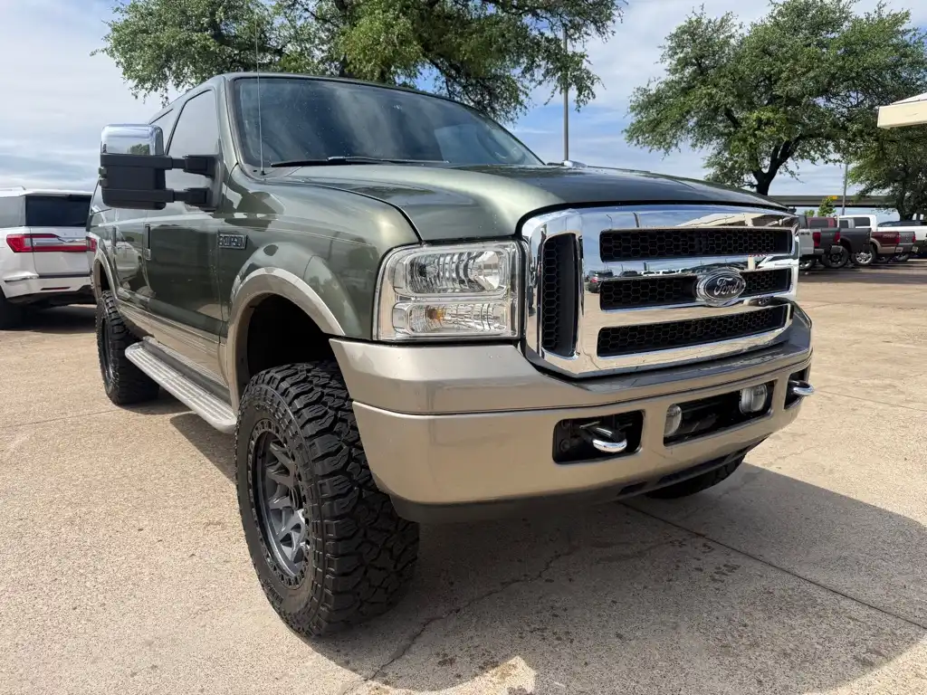 2005 Ford Excursion Eddie Bauer 4x4 6.0L's photo