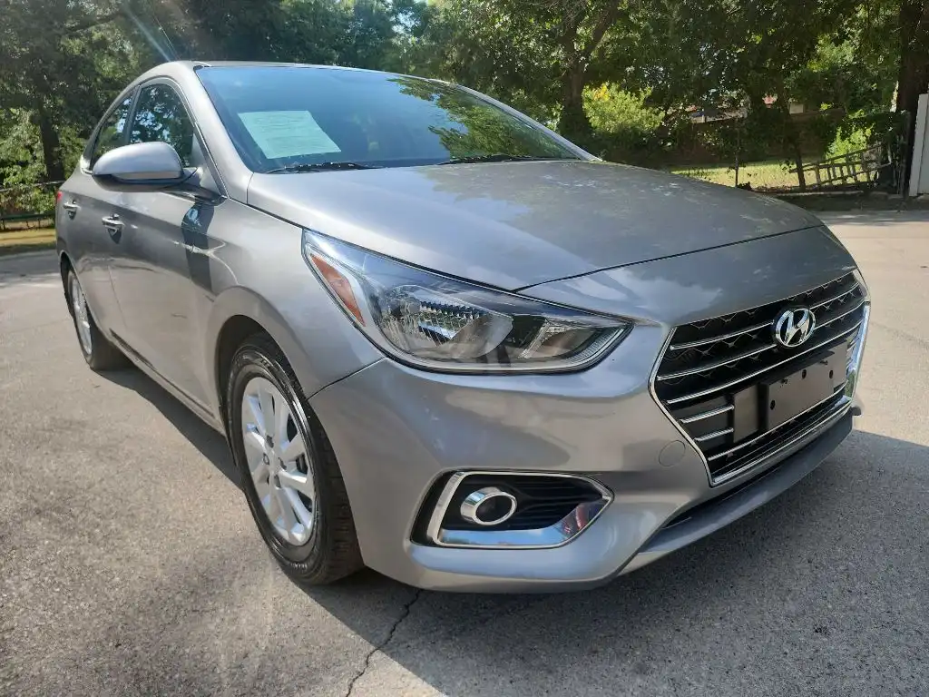 2021 Hyundai Accent 1.6 SEL IVT's photo