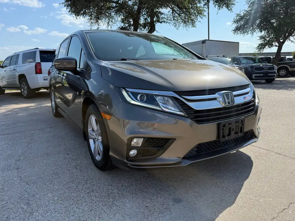 2019 Honda Odyssey EX-L with RES & Navigation's photo