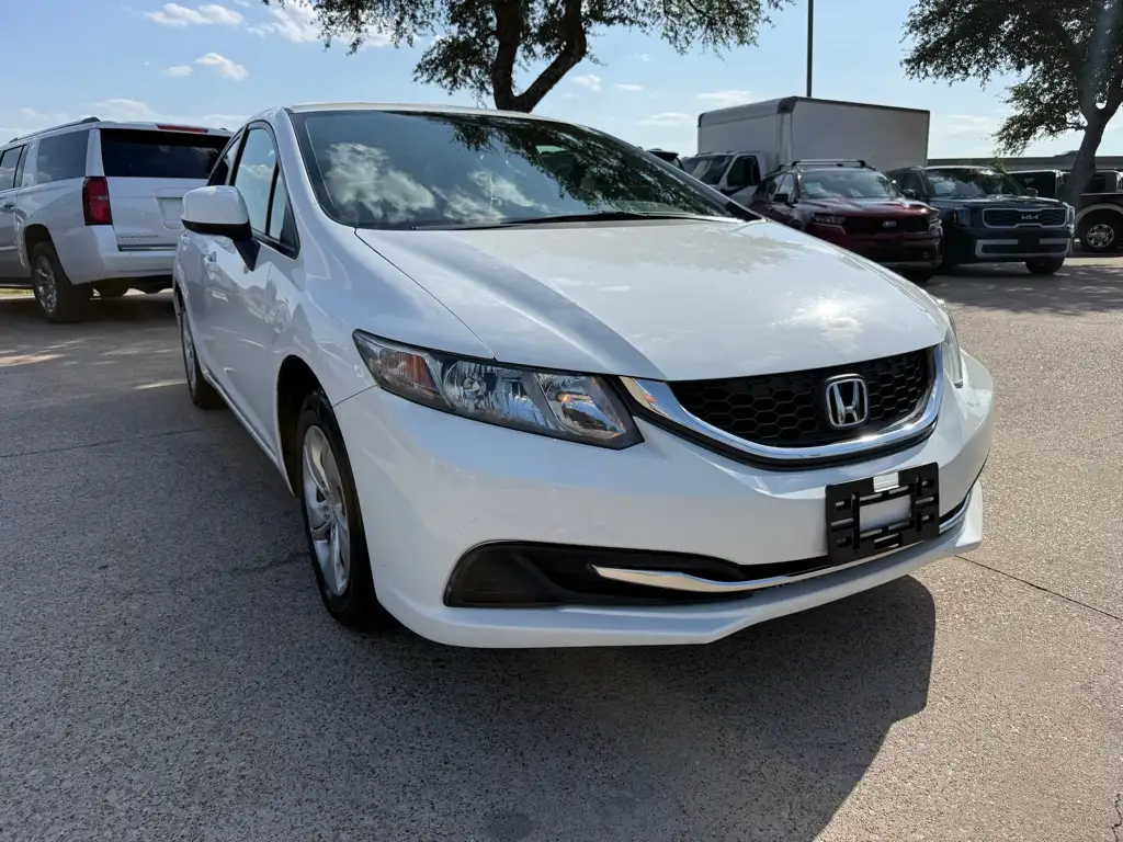 2013 Honda Civic LX Auto's photo