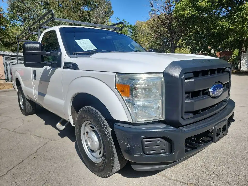 2012 Ford F-250 XLT Regular Cab's photo