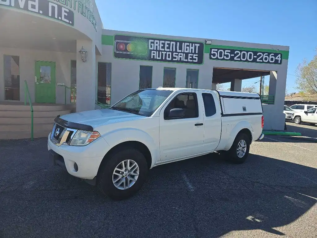 2014 Nissan Frontier 4.0 SV King Cab 4WD Auto's photo