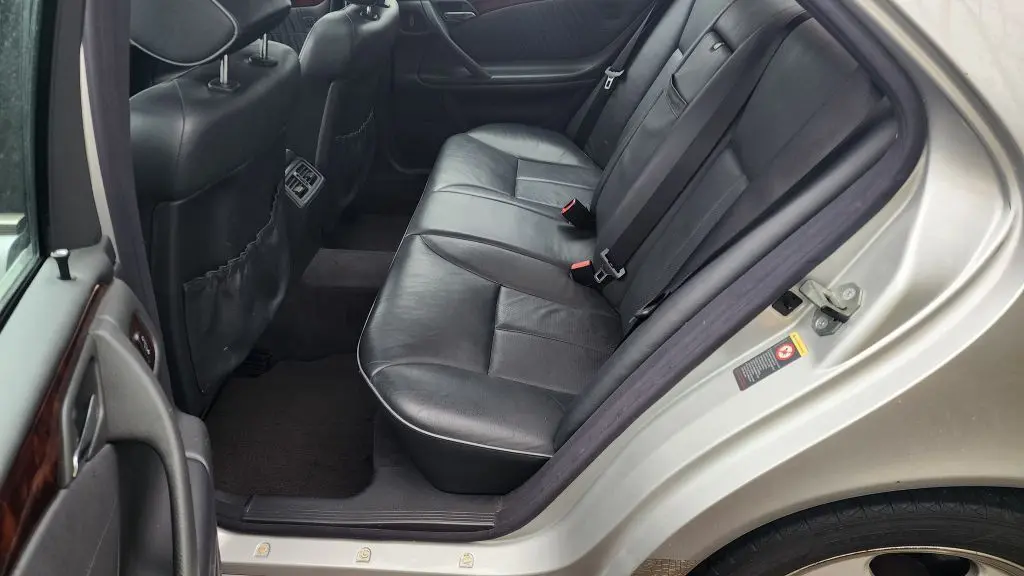 2002 Mercedes-Benz E-Class E430 4Matic photo 3