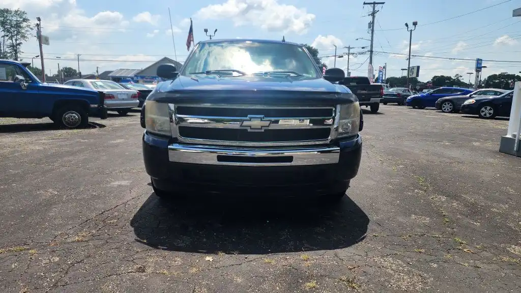 2009 Chevrolet Silverado 1500 1LT Extended Cab SWB's photo